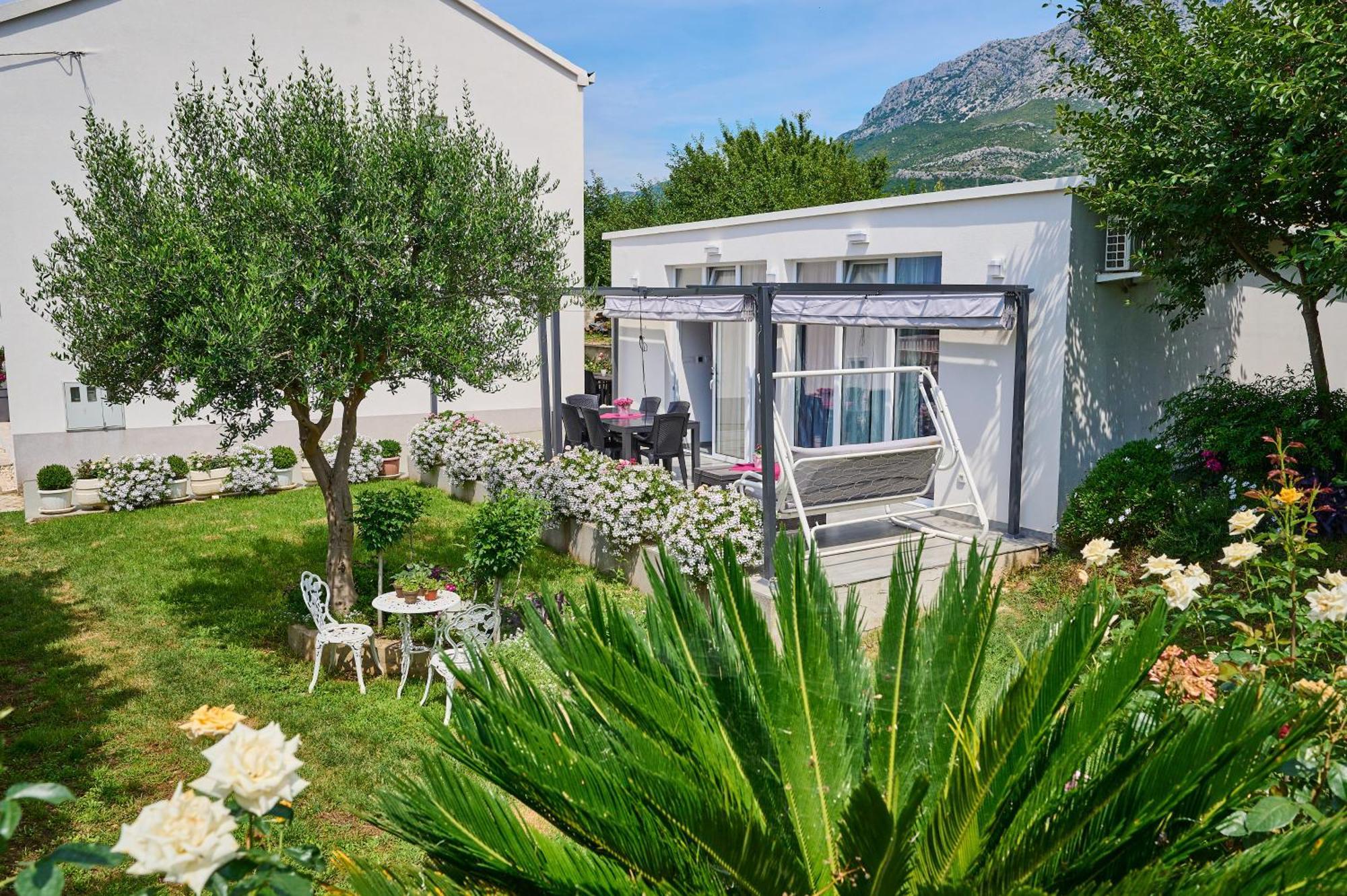 Apartments Infinity Kaštela الغرفة الصورة